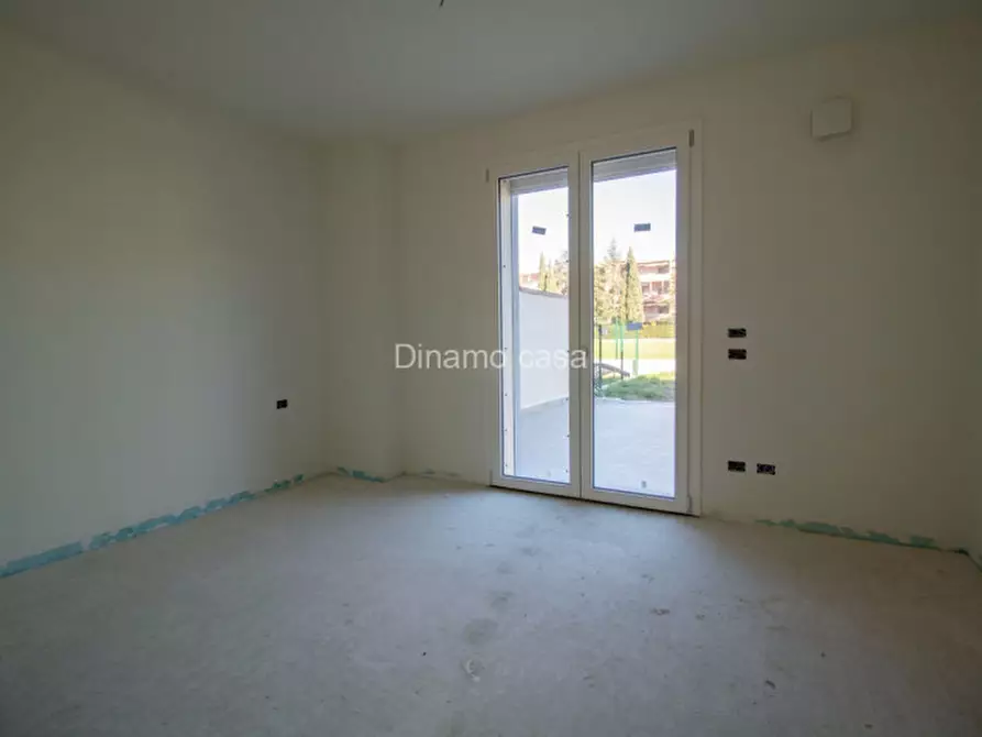 Immagine 16 di Appartamento in vendita  a Prato