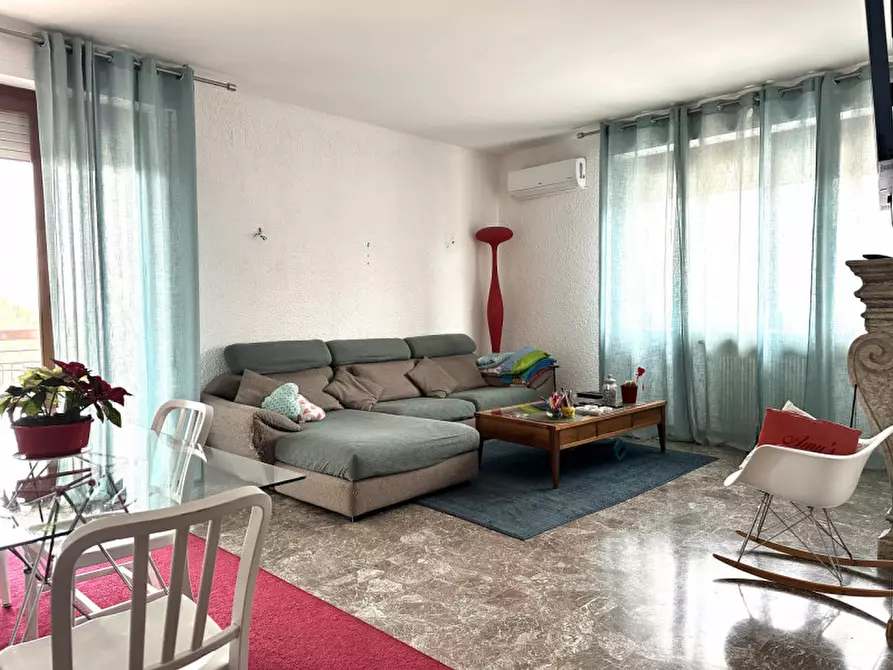 Immagine 4 di Attico in vendita  a Perugia