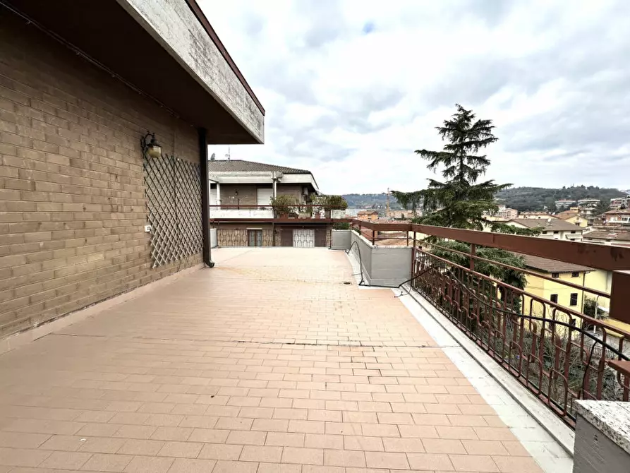 Immagine 30 di Attico in vendita  a Perugia
