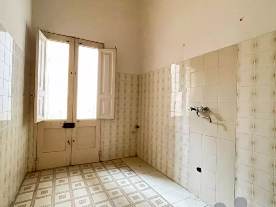 Immagine 14 di Palazzo in vendita  in Via Sant'Antonio, 112 a Novoli