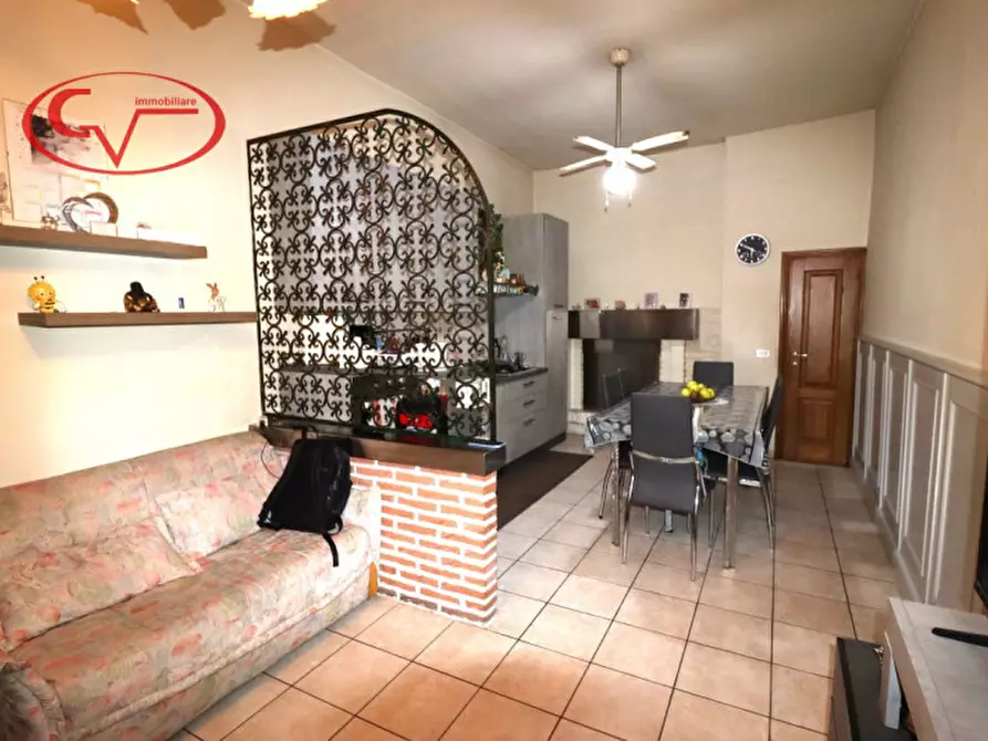 Immagine 1 di Villetta a schiera in vendita  in Mercatale Valdarno a Montevarchi