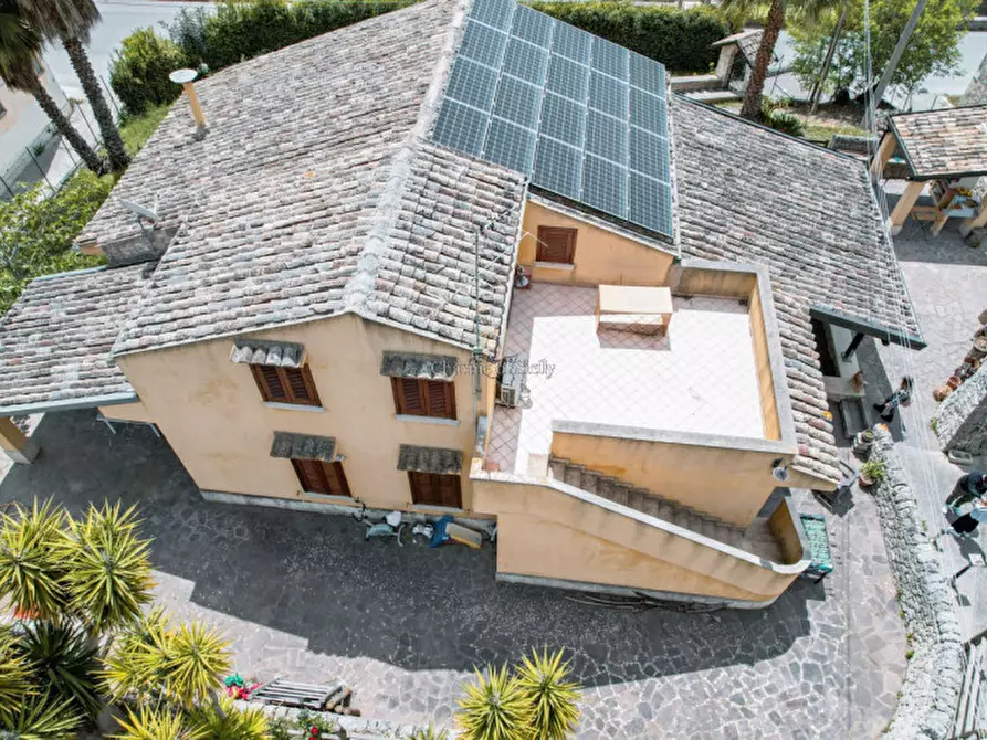 Immagine 6 di Casa indipendente in vendita  a Modica