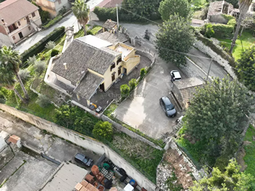 Immagine 17 di Casa indipendente in vendita  a Modica