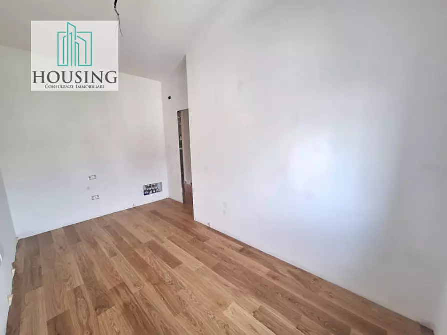 Immagine 11 di Appartamento in vendita  in via petrarca a Abano Terme