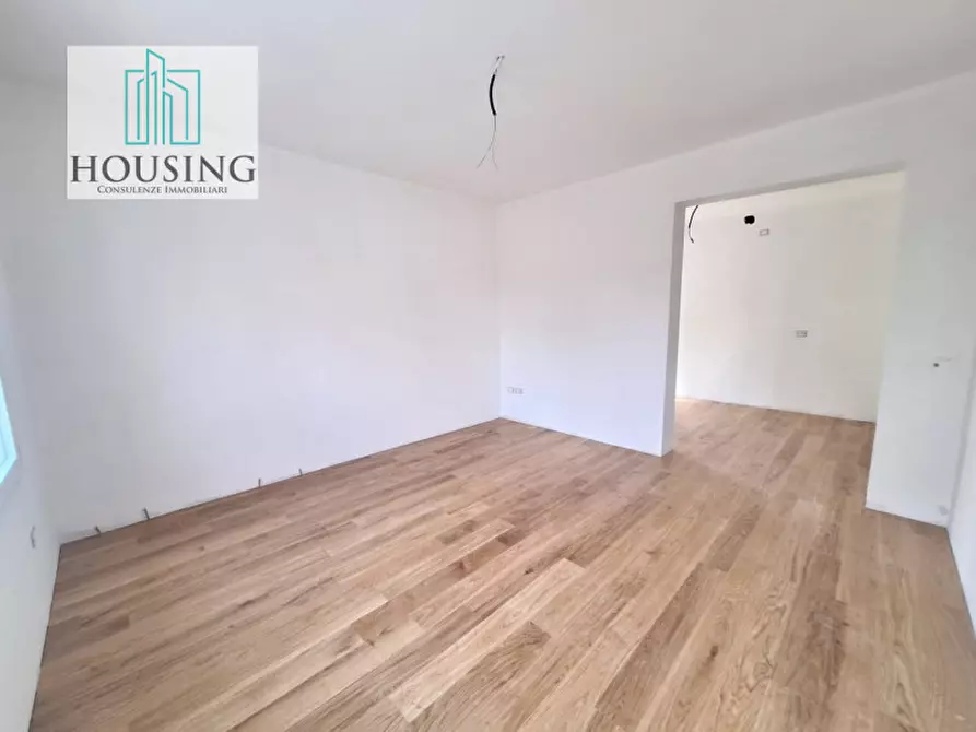 Immagine 12 di Appartamento in vendita  in via petrarca a Abano Terme