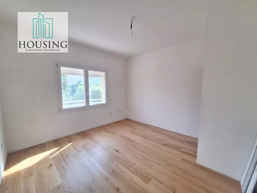 Immagine 19 di Appartamento in vendita  in via petrarca a Abano Terme