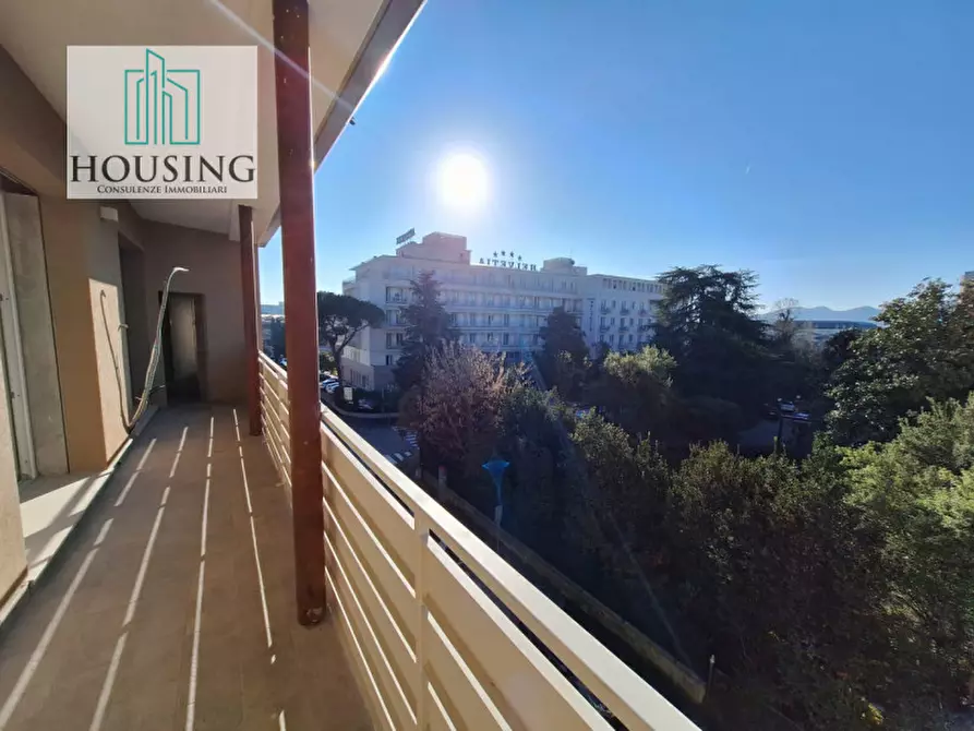 Immagine 16 di Attico in vendita  in via petrarca a Abano Terme