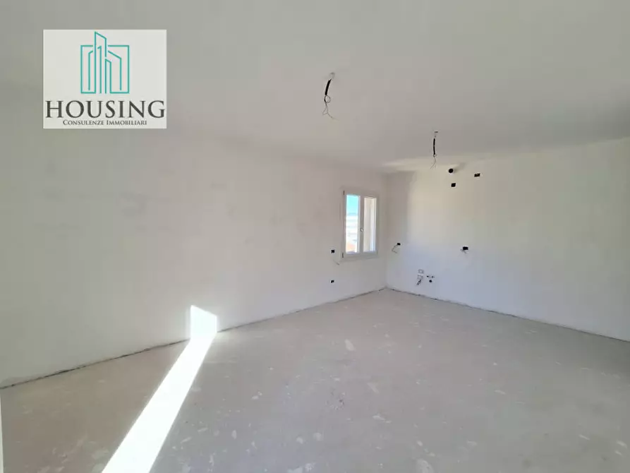 Immagine 19 di Attico in vendita  in via petrarca a Abano Terme