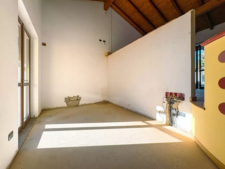 Immagine 18 di Casa indipendente in vendita  in via monte rosa. 5 a Agrate Conturbia