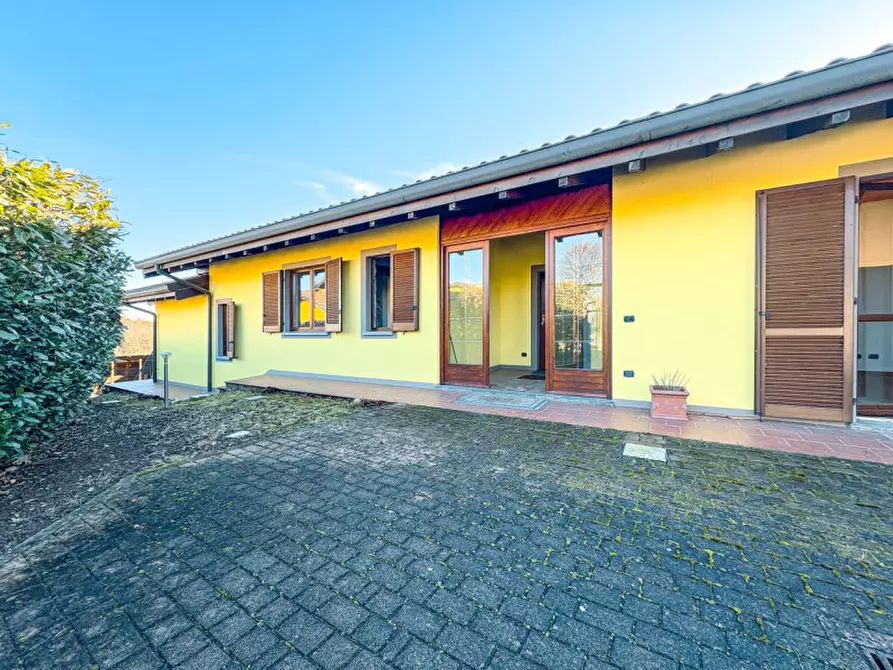 Immagine 42 di Casa indipendente in vendita  in via monte rosa. 5 a Agrate Conturbia