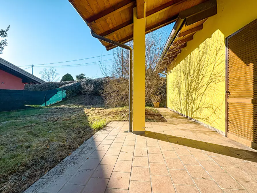 Immagine 43 di Casa indipendente in vendita  in via monte rosa. 5 a Agrate Conturbia