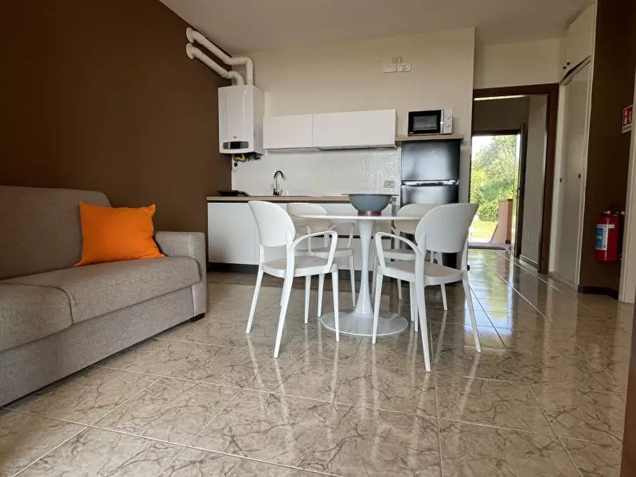 Immagine 1 di Appartamento in affitto  in CASTELLANA a Soiano Del Lago