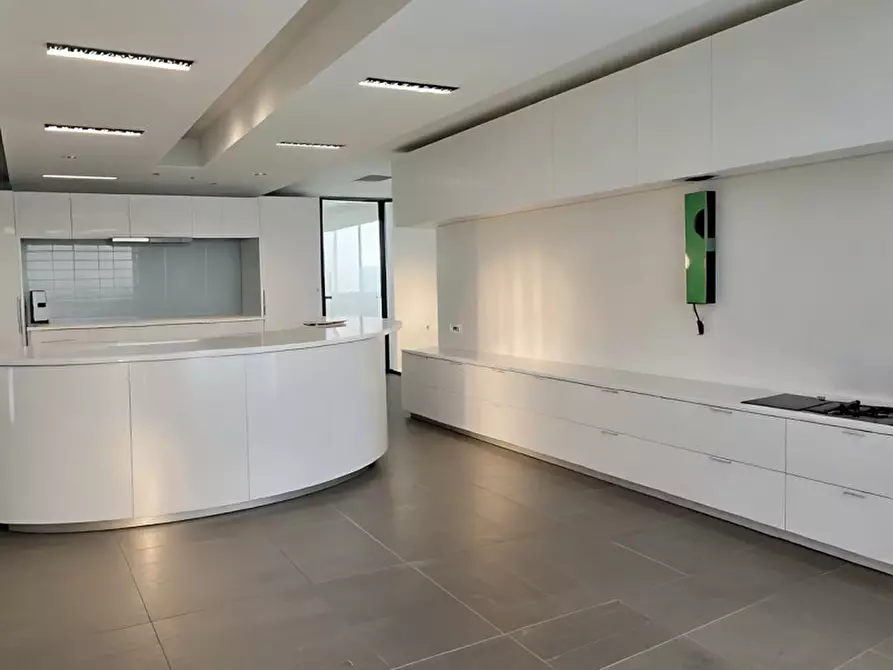 Immagine 4 di Ufficio in vendita  in Via Monte Grappa a Vedelago