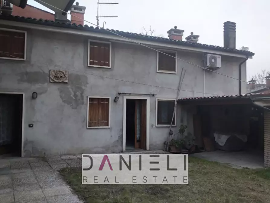 Immagine 2 di Multiproprietà in vendita  in Via Lovara a Montecchio Maggiore