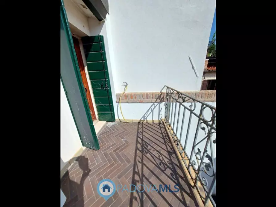 Immagine 18 di Palazzo in vendita  in VIA SAVONAROLA a Padova