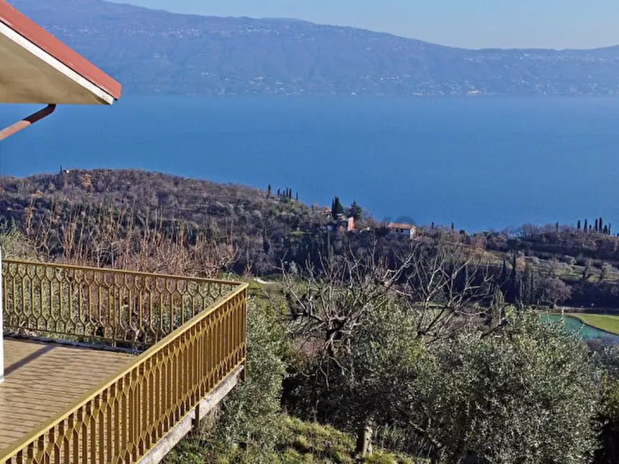 Immagine 3 di Villa in vendita  in Loc. Scarpera SNC a Toscolano-Maderno