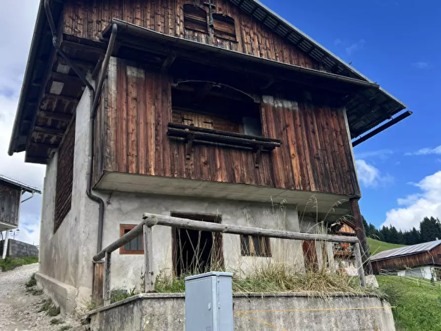 Immagine 11 di Rustico / casale in vendita  in Via San Leonardo a Comelico Superiore