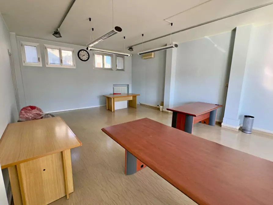 Immagine 3 di Negozio in vendita  in via della provvidenza a Rubano