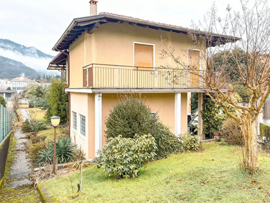 Immagine 1 di Capannone industriale in vendita  in via roccolo 7/9 a San Maurizio D'opaglio