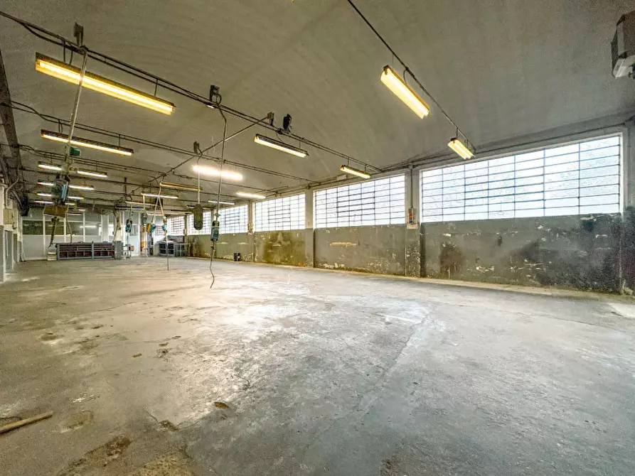 Immagine 19 di Capannone industriale in vendita  in via roccolo 7/9 a San Maurizio D'opaglio