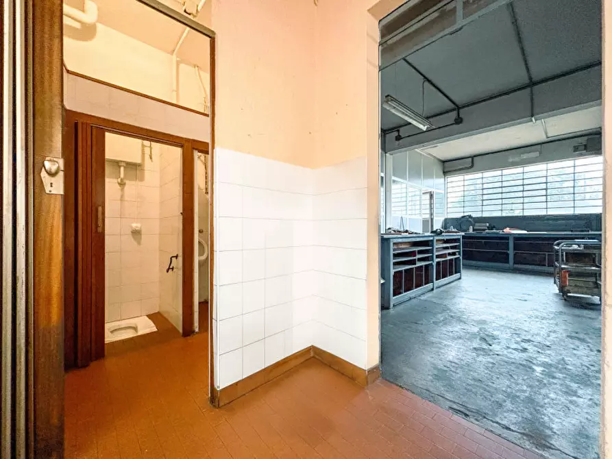 Immagine 27 di Capannone industriale in vendita  in via roccolo 7/9 a San Maurizio D'opaglio