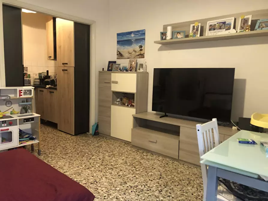 Immagine 3 di Appartamento in vendita  in Corso Valentino 179 a Casale Monferrato