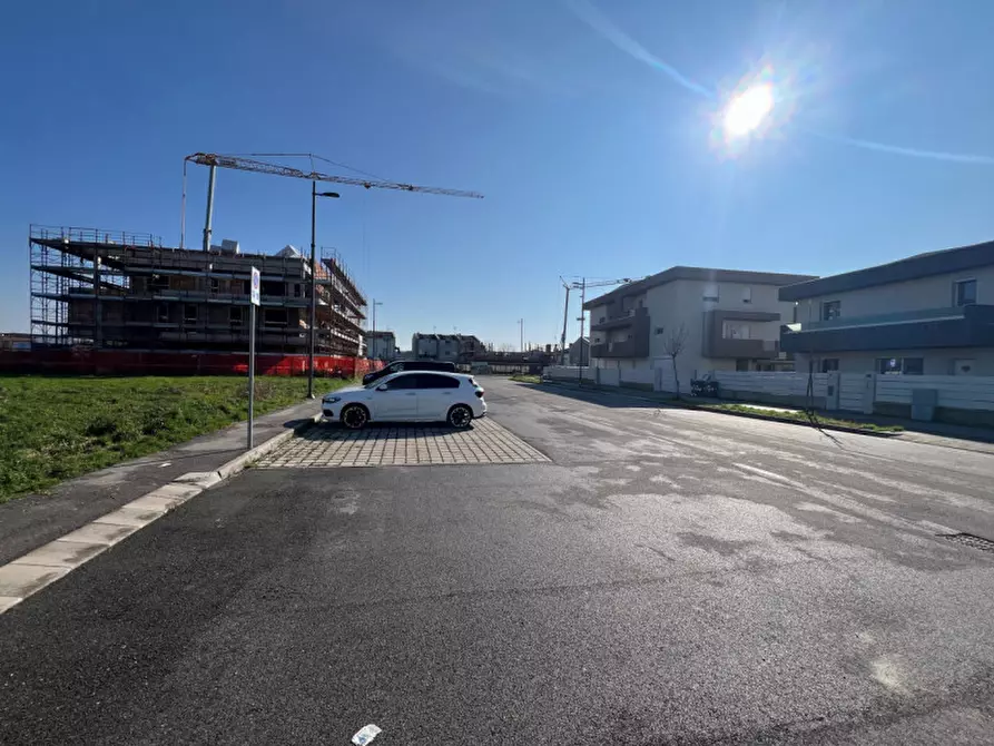 Immagine 2 di Terreno in vendita  in Via Maria Callas a Albignasego