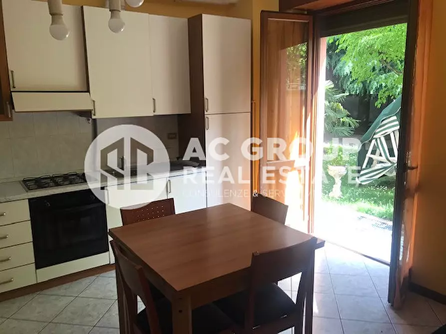 Immagine 2 di Appartamento in affitto  in Via Fiume a Saronno