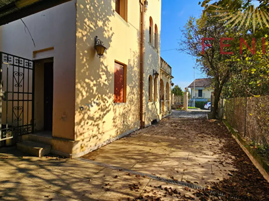 Immagine 24 di Villa in vendita  in VIA DELLE BATTAGLIE a Cornuda
