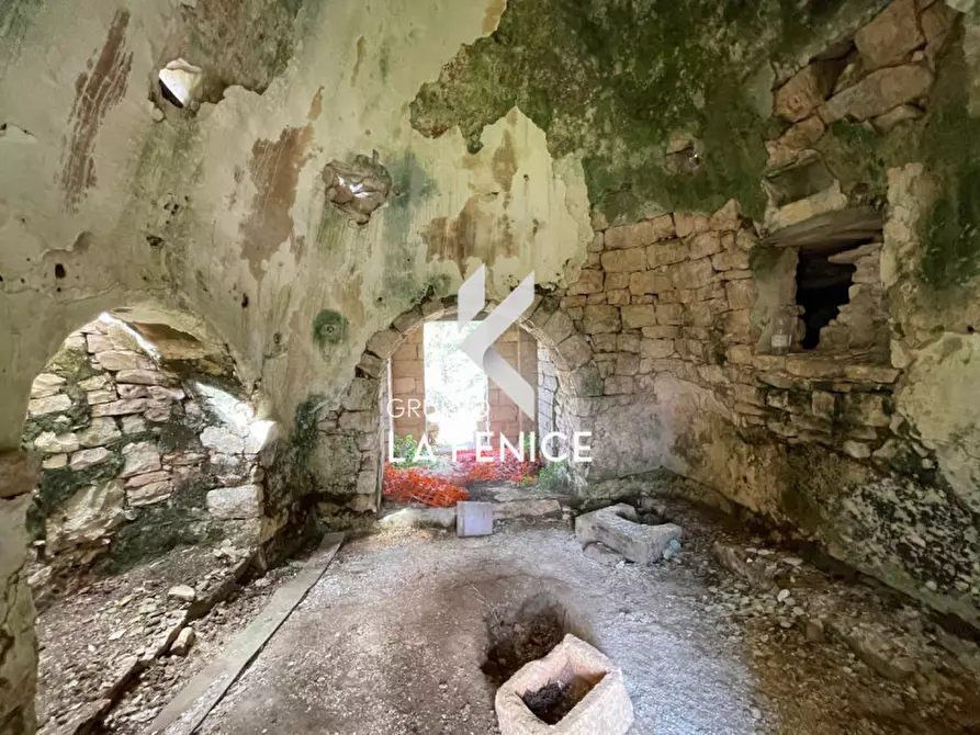 Immagine 8 di Rustico / casale in vendita  in C.da Nardelli a Locorotondo