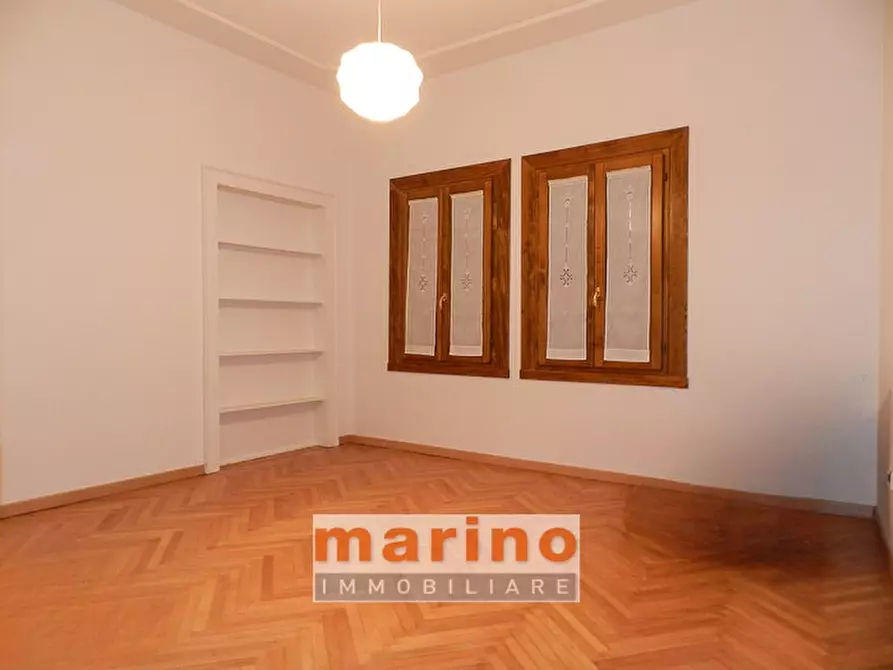 Immagine 12 di Appartamento in vendita  in Via IV Novembre a Padova