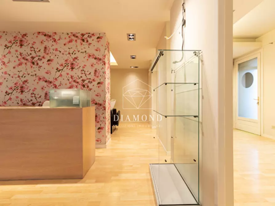 Immagine 8 di Ufficio in vendita  in Via Roma a Fonte