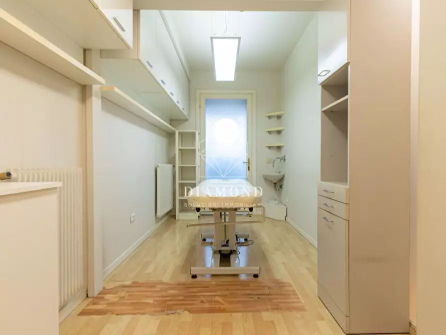 Immagine 22 di Ufficio in vendita  in Via Roma a Fonte