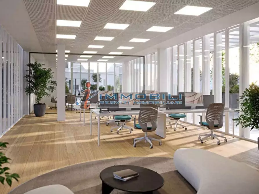 Immagine 1 di Ufficio in affitto  in VIA POLESINE a Milano