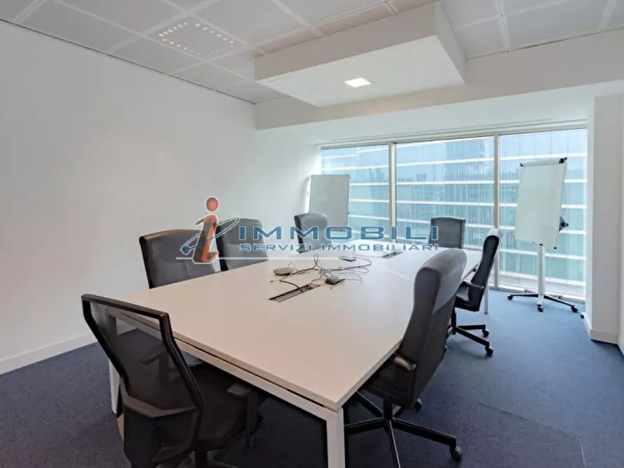 Immagine 2 di Ufficio in affitto  in VIA GIOIA MELCHIORRE a Milano