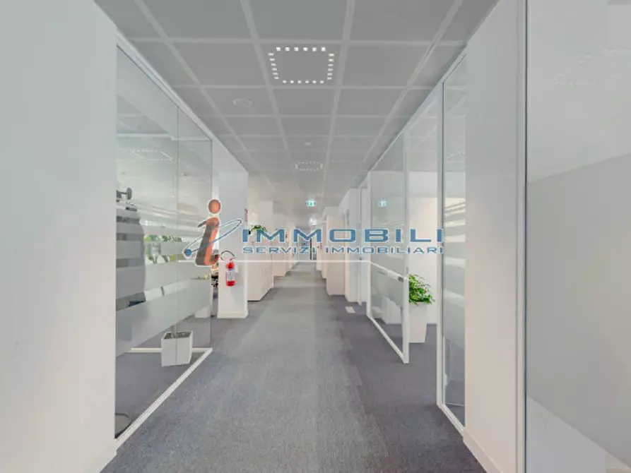 Immagine 7 di Ufficio in affitto  in VIA GIOIA MELCHIORRE a Milano