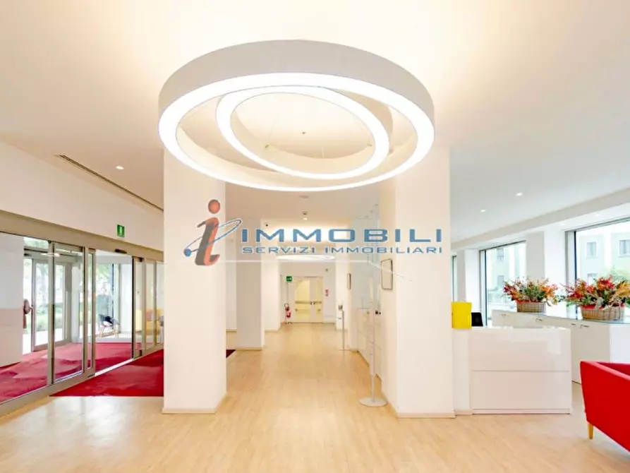 Immagine 10 di Ufficio in affitto  in VIA GIOIA MELCHIORRE a Milano