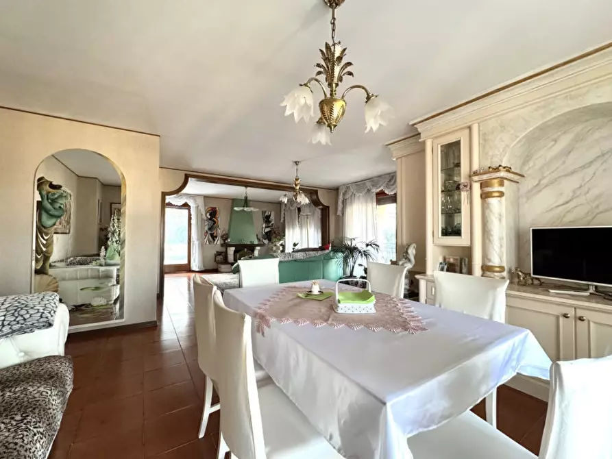 Immagine 2 di Casa bifamiliare in vendita  in via Marconi a Colceresa