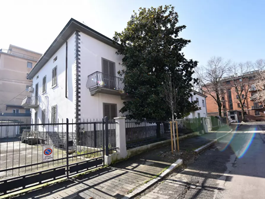 Immagine 50 di Casa indipendente in vendita  in Via Bucci a Parma