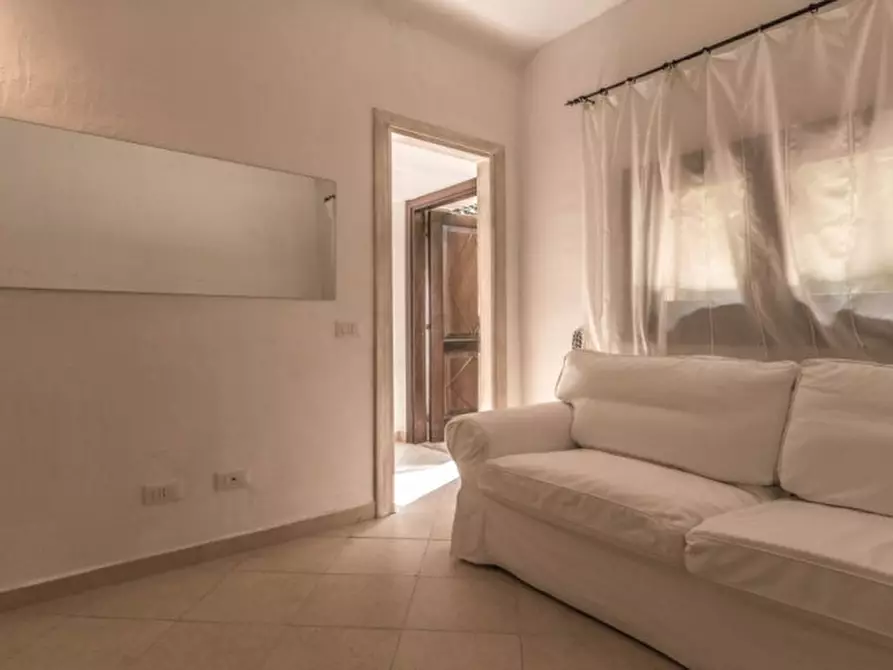 Immagine 21 di Villa in vendita  in via della Pantogia a Arzachena