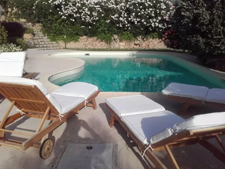 Immagine 33 di Villa in vendita  in via della Pantogia a Arzachena