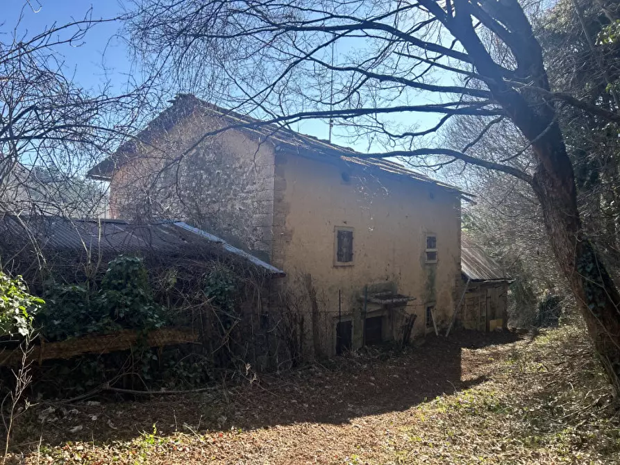 Immagine 2 di Rustico / casale in vendita  in via case nuove a Bosco Chiesanuova