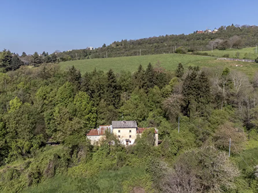 Immagine 3 di Rustico / casale in vendita  in via case nuove a Bosco Chiesanuova