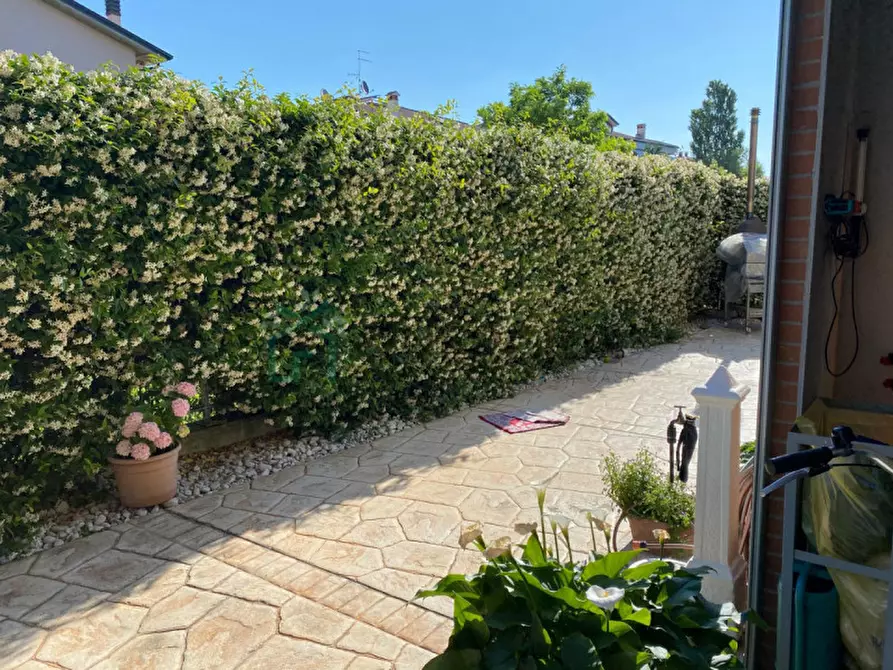 Immagine 26 di Appartamento in vendita  in Via Don Pio Leonardi a Caldiero