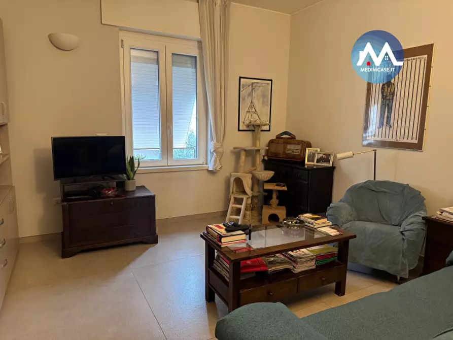 Immagine 2 di Casa bifamiliare in vendita  in via gramsci a Vallefoglia