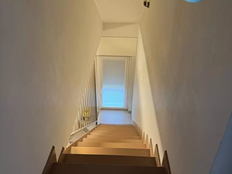 Immagine 10 di Casa bifamiliare in vendita  in via gramsci a Vallefoglia