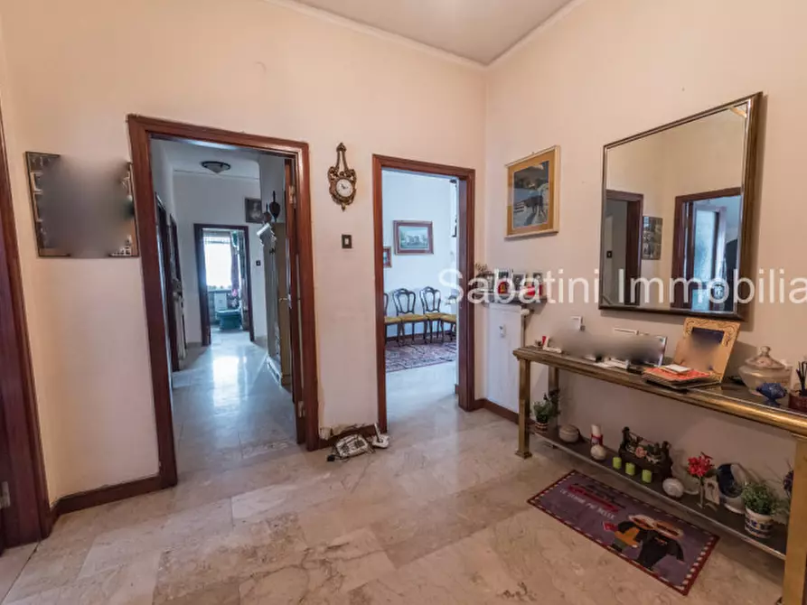 Immagine 10 di Appartamento in vendita  in Viale Regina Margherita, 59 a Pescara