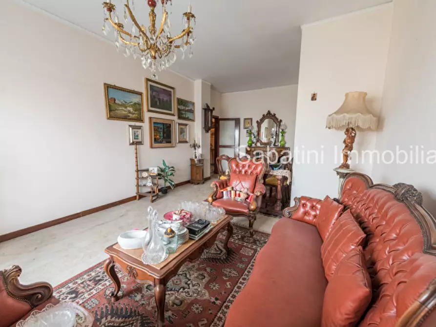 Immagine 13 di Appartamento in vendita  in Viale Regina Margherita, 59 a Pescara