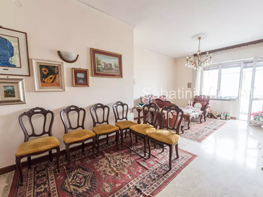 Immagine 16 di Appartamento in vendita  in Viale Regina Margherita, 59 a Pescara