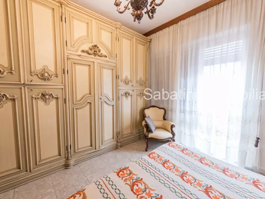 Immagine 21 di Appartamento in vendita  in Viale Regina Margherita, 59 a Pescara